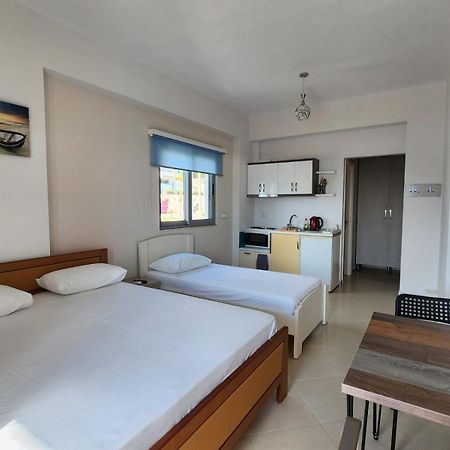 Bill'S Apartments Sarandë 外观 照片