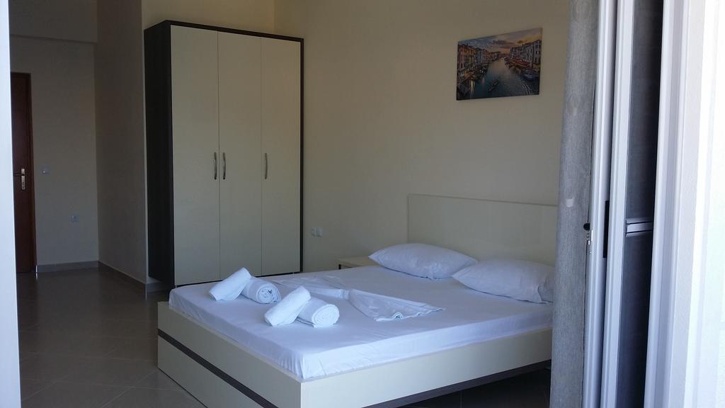 Bill'S Apartments Sarandë 外观 照片