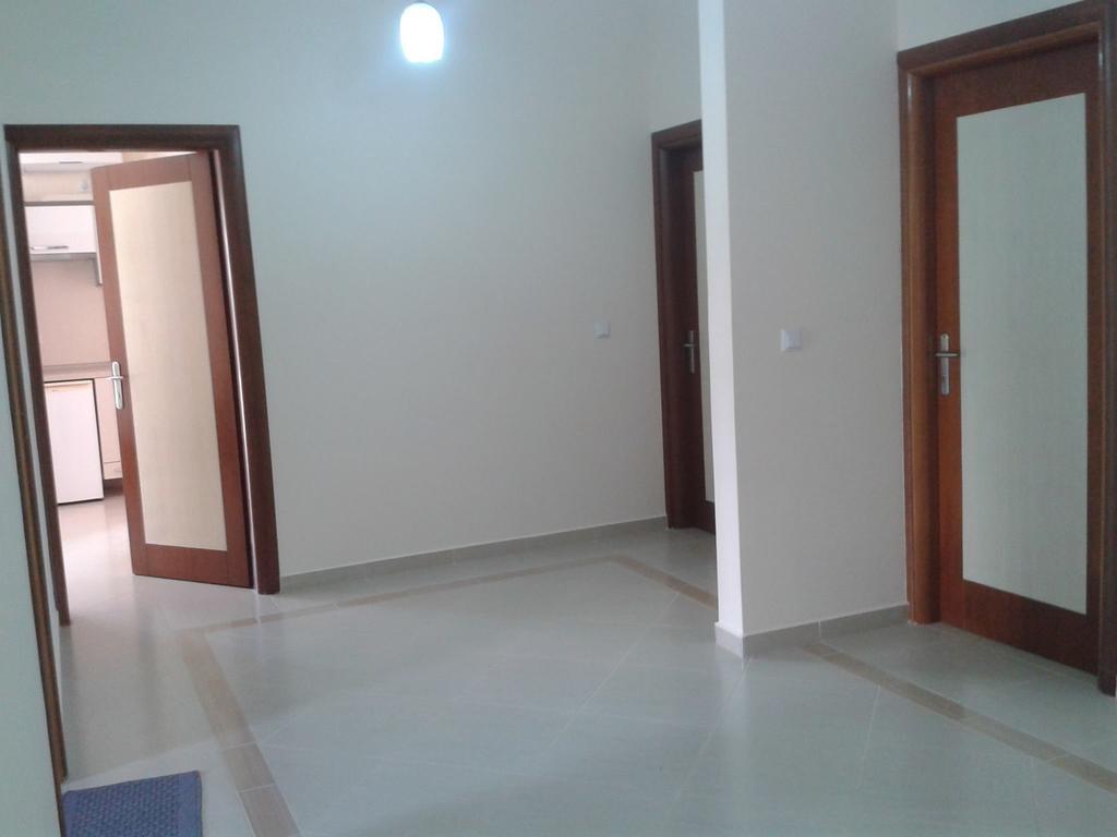 Bill'S Apartments Sarandë 外观 照片